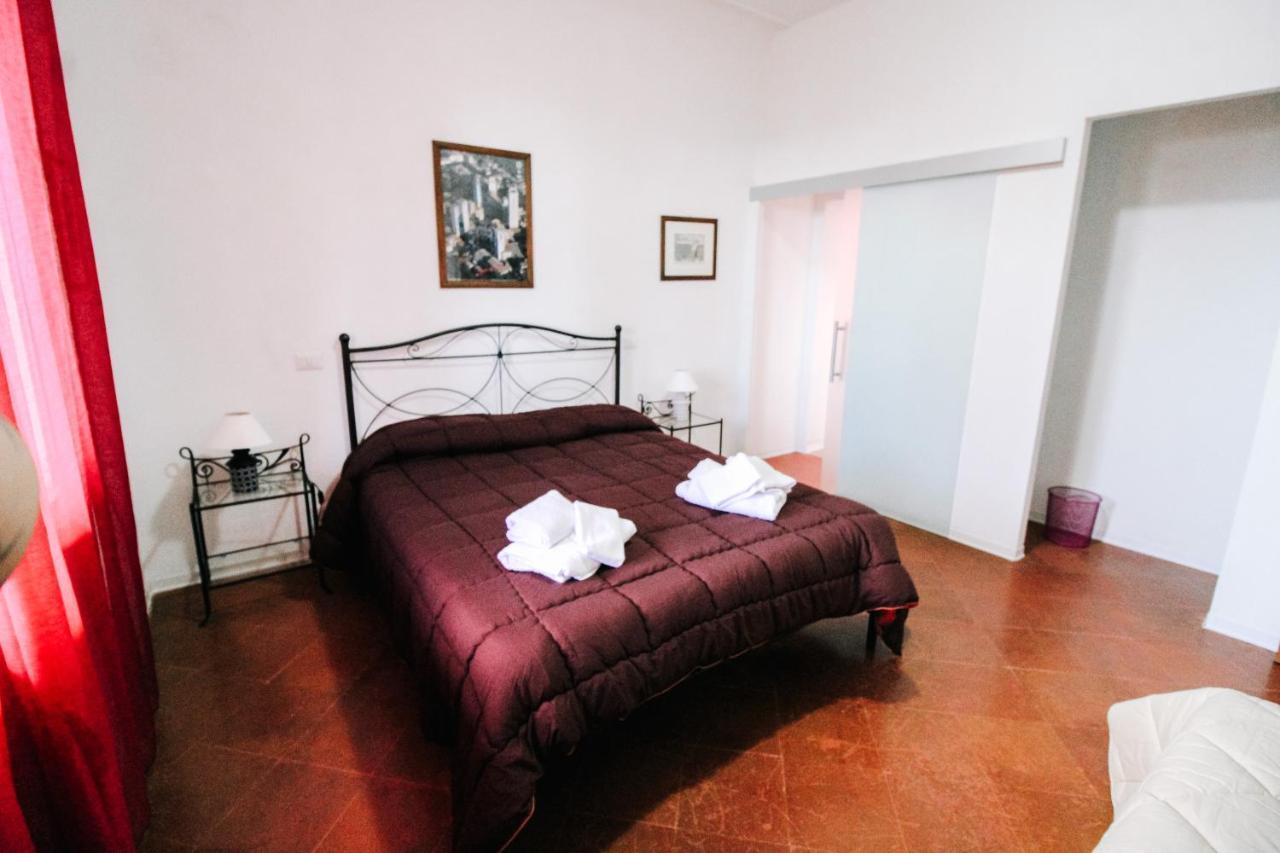 Villa Lilia By Let Siena Dış mekan fotoğraf